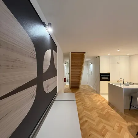 Luxury Duplex With Terrace By Perpetual Relax Braga