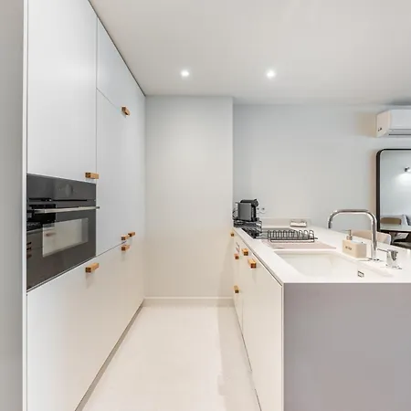 Апартаменты Luxury Duplex With Terrace By Perpetual Relax Брага